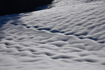 Champ de neige glacé