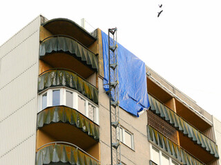 Facade repair, Maintenance work on the facade of a residential building