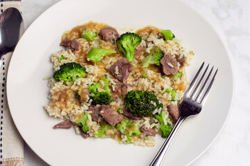 beef and broccoli on white rice