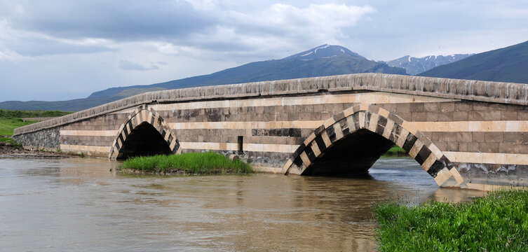 Located in Van, Turkey, the Bendi Mahi Bridge was built in the 13th century.