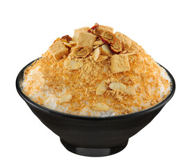 맛있고 시원한 디저트인 인절미 눈꽃 빙수.