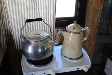 old fashioned coffee pot