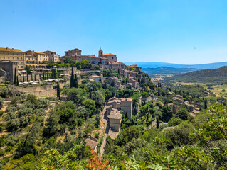 Obraz premium The village of Gordes in the Provence-Alpes-Côte d’Azur region, France. The municipality is classified as one of the 