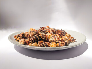 Belitung snails or snails that have been cooked and put on a plate