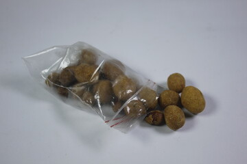 Egg nuts are made with a mixture of fried eggs and flour