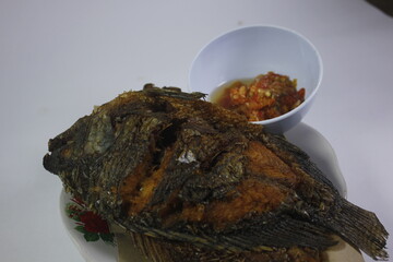 Fried tilapia is one of the processed foods made from tilapia