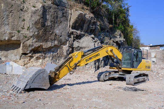 Excavator Sumitomo SH250 at construction site. Turkiye, Bursa - November 13, 2022