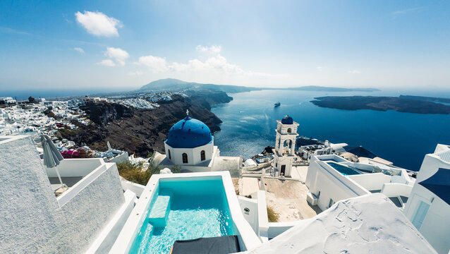 The landscape around Anastasis Church in Imerovigli offers breathtaking views of Santorini&rsquo;s famous caldera. The deep blue waters of the Aegean Sea contrast beautifully with the whitewashed buildings