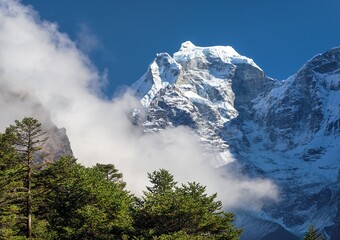 mount Kangtega, beautiful mount above the Namche Bazar