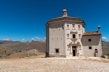 Chiesa di Santa Maria della Pietà, Presso Rocca Calascio - Calascio - L'Aquila - Abruzzo - Italia