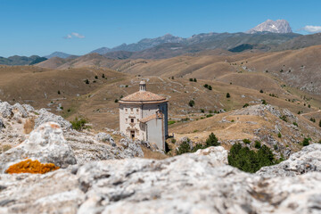 Chiesa di Santa Maria della Pietà, Presso Rocca Calascio - Calascio - L'Aquila - Abruzzo - Italia
