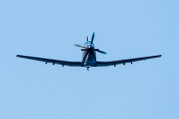Avión de entrenamiento de hélice