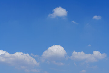 Clear sky with blue sky and white clouds