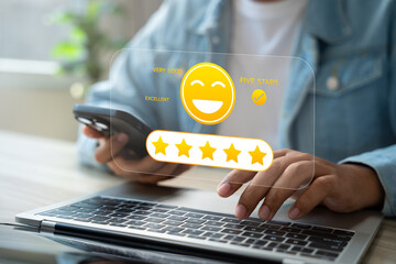 Experience excellent customer service, User give five star rating on online application, Positive feedback, Happy, Smiley face icon. Customer Reviews in Digital Survey, Satisfaction.