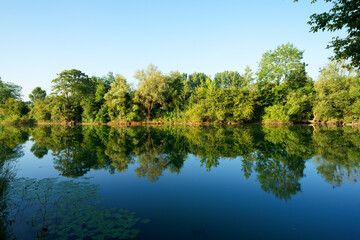 Fototapeta premium Marne river bank in Île-de-France Region. Précy-sur-Marne village 