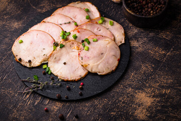 Sliced chicken sausage with herbs