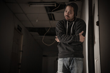Asian men are drug addicts to inject heroin into their veins themselves,Thailand no to drug...
