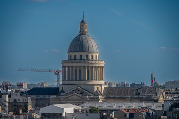 Obraz premium Paris, France - 06 28 2025: Detail view of Le Panthéon tower and roof from rooftop of Saint-Jacques Tower