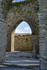 Obraz premium ruins of Corcomroe Abbey in Ireland 