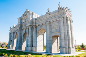 Obraz premium Historic building in the center of a big city