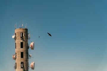Torre de comunicações.