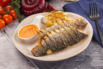 Grilled seabass fillet with lemon