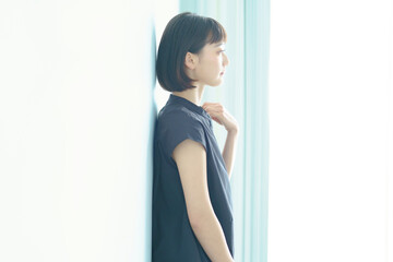 女性の横顔