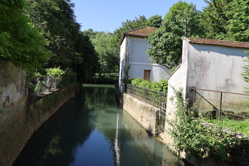 La rivière le Grand Morin, ville de Crécy la Chapelle, département de la Seine et Marne, France