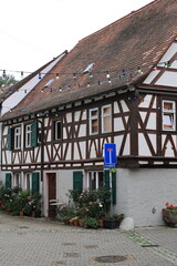 Historisches Fachwerkhaus im Zentrum der Stadt Weinheim in Baden-Württemberg	