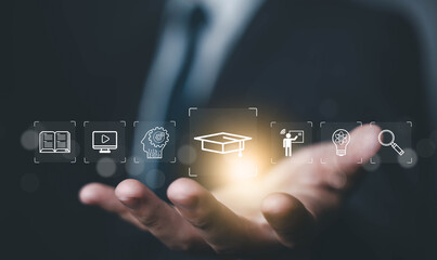 learn icon, online training on a laptop. Concept of a platform for digital education, teaching a course. Curriculum learning online, business technology. a study from the webinar, Innovation E-learnin