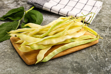 Raw green bean strings heap