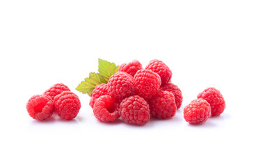 Obraz na płótnie Canvas Sweet raspberry with leaves