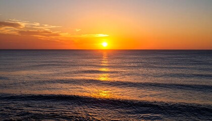 Fototapeta premium Amanecer en alta mar.