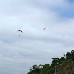 parapente sur la côte