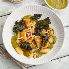 Gnocchi with kale sauce 