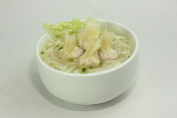 Mami Noodles Soup Beef Wonton Bowl