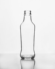 332ml Glass Bottle with 28mm Neck, Easy Open Cap and– Eye Level