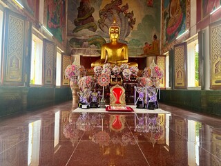 buddha statue in buddhist temple