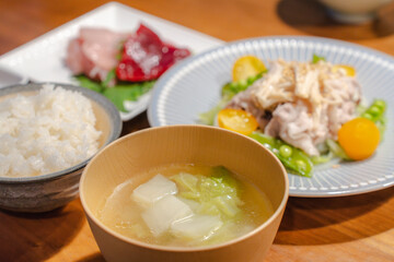 Japanese Dinner with Cold Pork Salad and Miso Soup / 冷しゃぶサラダと味噌汁の夕食
