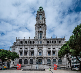 An imposing view of the Camara Municipal do Porto depicting its majestic clock tower.