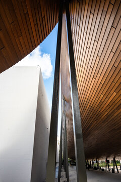 The Calouste Gulbenkian Museum in Lisbon, Portugal, with the landmark Japanese Engawa concept canopy design by acclaimed Japanese architect Kengo Kuma.