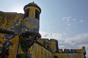 Ville de Funchal à Madère (rue Santa Maria, forteresse de Santiago, cathédrale...