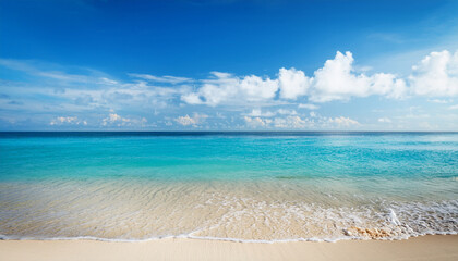 Obraz premium seascape of beautiful tropical beach with calm sky sea view and sand beach summer background