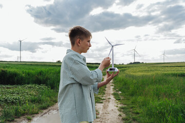 Exploring wind energy with hands-on experiment