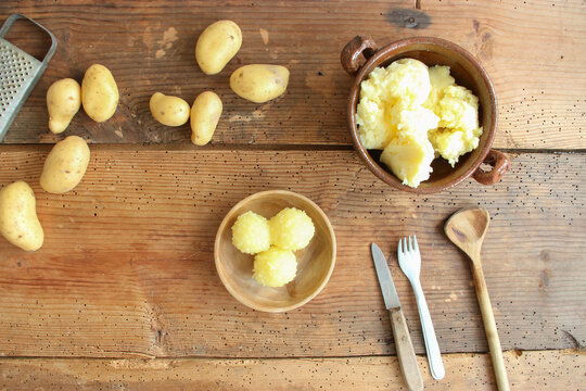 Kartoffelkn&ouml;del Kl&ouml;&szlig;e Kn&ouml;del Kartoffel Kartoffeln selber machen