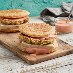 English muffin burger – plant-based sandwich with fillings
