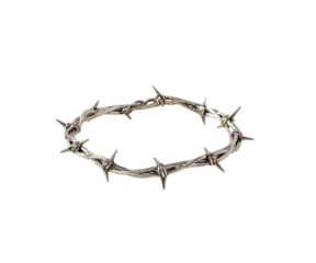 Elegant antique-inspired silver thorn bracelet, a striking fusion of historical charm and modern artistic craftsmanship