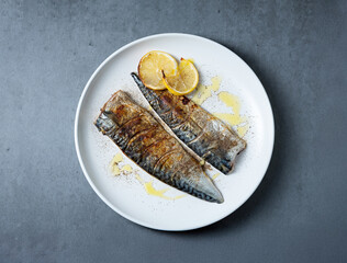 grilled fish with lemon, Grilled mackerel