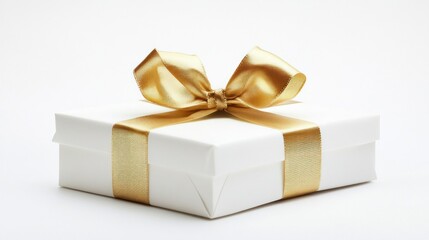 Obraz premium White gift box with gold ribbon