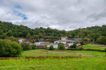 Obraz premium Samos (Freituxe) is a Spanish municipality in the province of Lugo, in the autonomous community of Galicia. It belongs to the Sarria region.